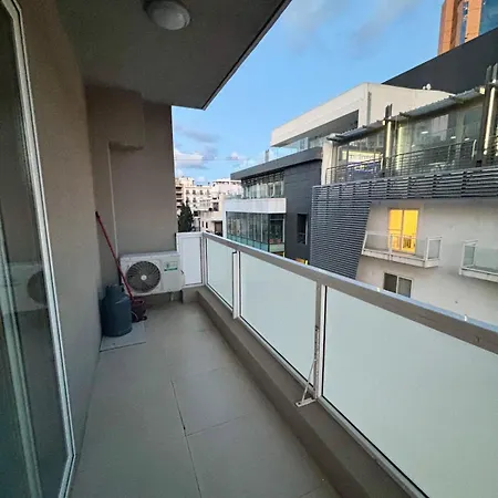 Martina Apartman San Ġiljan